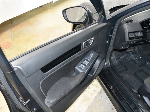 Certified 2024 Honda Civic EX image 22
