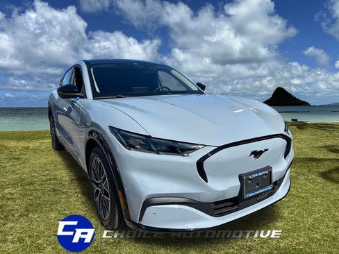 Used 2024 Ford Mustang Mach-E Premium image 10