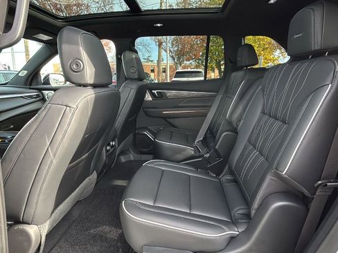 New 2026 Buick Enclave Avenir w/ Super Cruise Package image 30