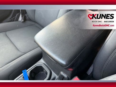 Used 2023 Jeep Wrangler Sport S image 21