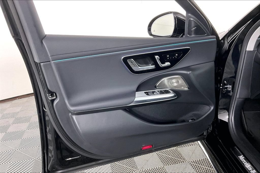 Used 2026 Mercedes-Benz E 350 4MATIC Sedan image 15