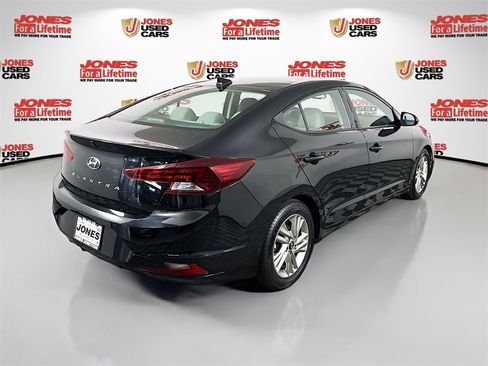 Used 2019 Hyundai Elantra Value Edition image 16