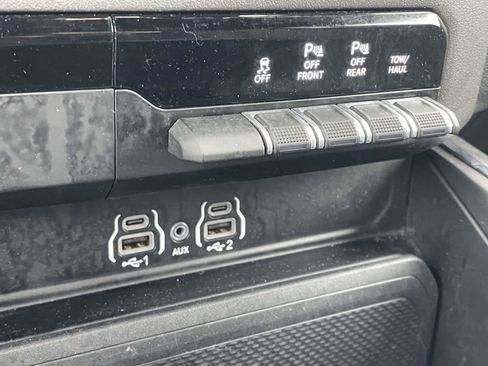 Used 2025 RAM 1500 Big Horn image 5