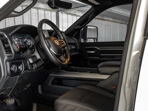 Used 2024 RAM 3500 Lone Star w/ Sport Appearance Package AWD/4WD image 12