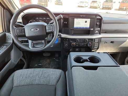 New 2025 Ford F250 XLT w/ 360-Degree Camera Package image 10