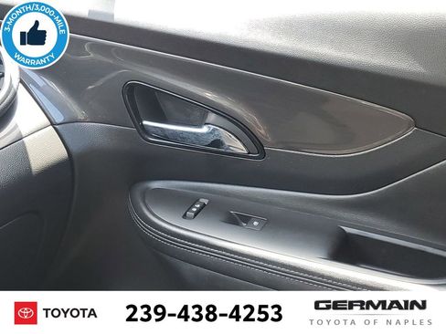 Used 2020 Buick Encore Essence FWD image 28