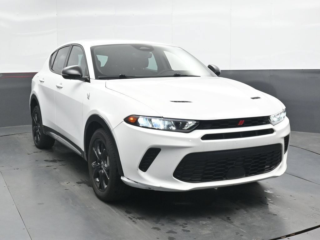 Used 2024 Dodge Hornet R/T w/ R/T Blacktop Package AWD/4WD image 4