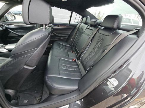 Used 2020 BMW M550i xDrive w/ Executive Package image 15