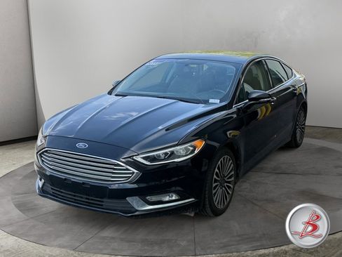 Used 2018 Ford Fusion Titanium AWD/4WD image 2