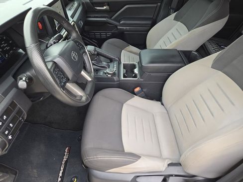 Used 2024 Toyota Tacoma TRD Sport AWD/4WD image 14