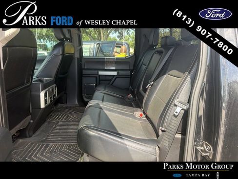Used 2018 Ford F250 Lariat w/ Lariat Value Package AWD/4WD image 4