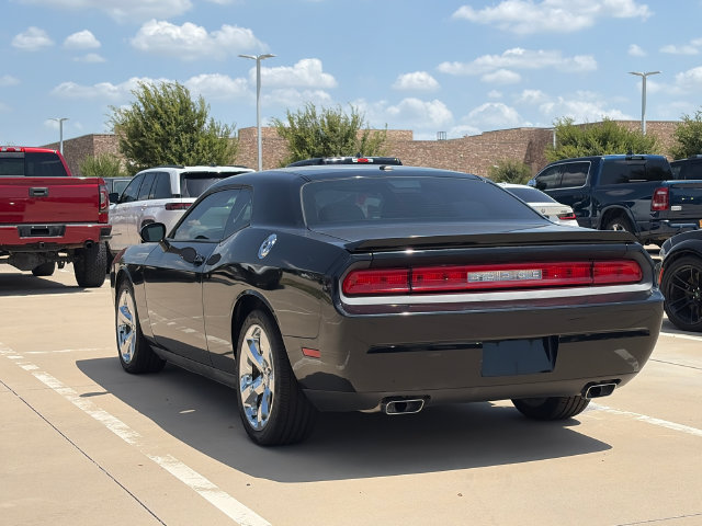 Used 2013 Dodge Challenger R/T RWD image 6