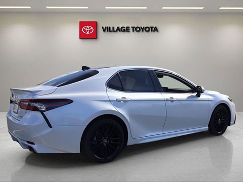 Certified 2021 Toyota Camry XSE w/ Navigation Package image 5