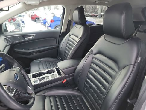 Used 2024 Ford Edge SEL image 13