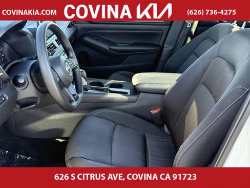 Used 2025 Nissan Altima 2.5 S image 14