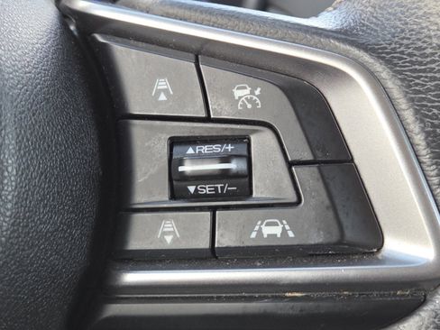 Used 2018 Subaru Outback 2.5i Premium image 7