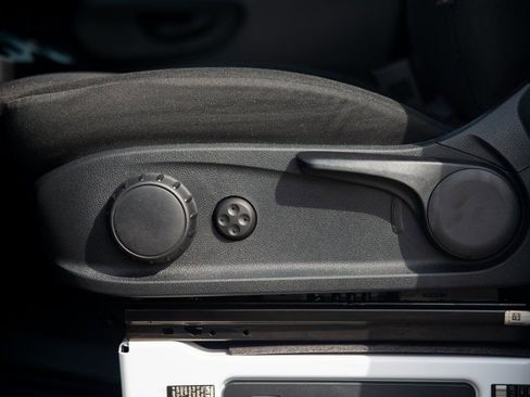 Used 2024 Mercedes-Benz Sprinter 3500 image 25