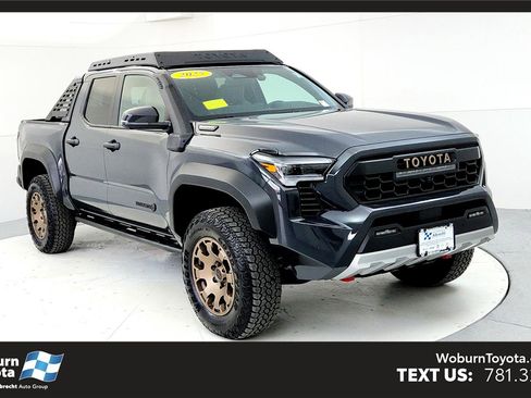 Certified 2025 Toyota Tacoma 4x4 Double Cab Hybrid image 1