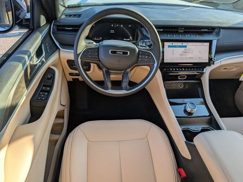 New 2026 Jeep Grand Cherokee L Limited RWD image 14