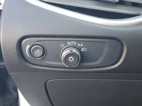 Certified 2024 Chevrolet Malibu LS w/ Driver Confidence Package image 21