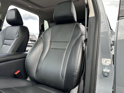 Used 2021 Nissan Rogue SL FWD image 27