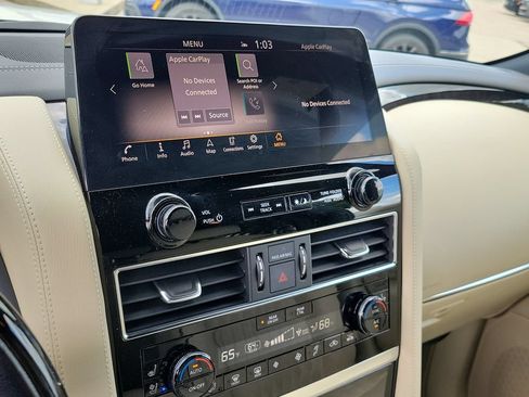 Used 2023 INFINITI QX80 Sensory w/ All-Season Package AWD/4WD image 15
