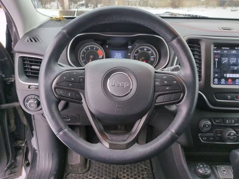 Certified 2019 Jeep Cherokee Trailhawk w/ Cold Weather Group image 22