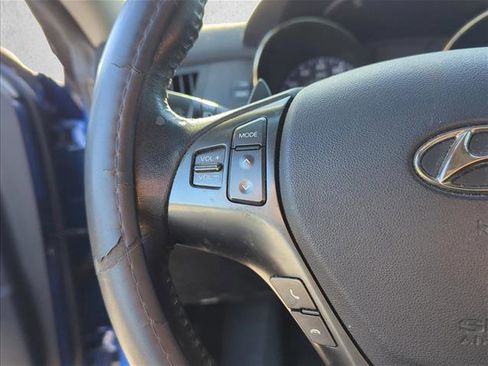 Used 2011 Hyundai Genesis 2.0T image 13