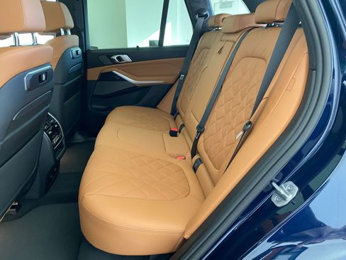 New 2026 BMW X5 M60i w/ Executive Package image 13
