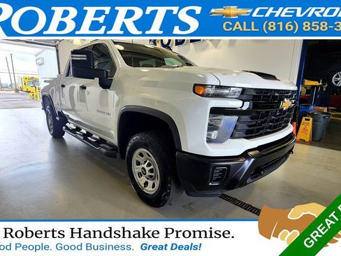 Used 2024 Chevrolet Silverado 3500 W/T AWD/4WD image 1