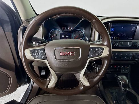 Used 2022 GMC Canyon Denali AWD/4WD image 13