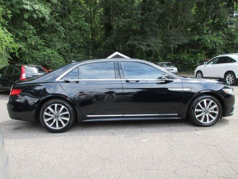 Used 2018 Lincoln Continental AWD w/ Equipment Group 500A image 4