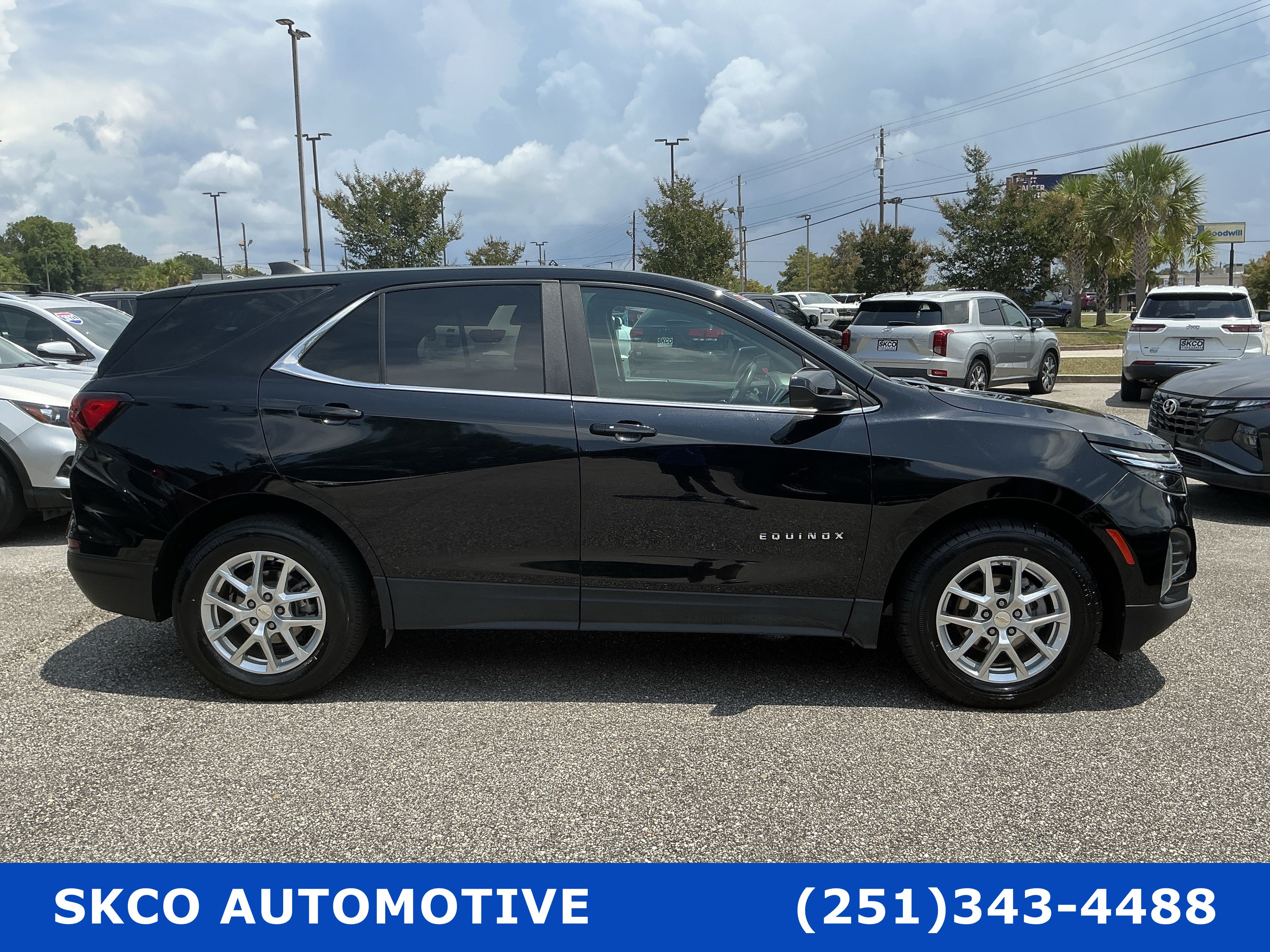 Used 2024 Chevrolet Equinox LT AWD/4WD image 6