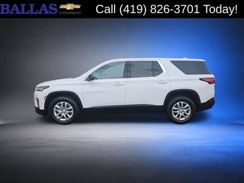 Certified 2023 Chevrolet Traverse LS FWD image 5