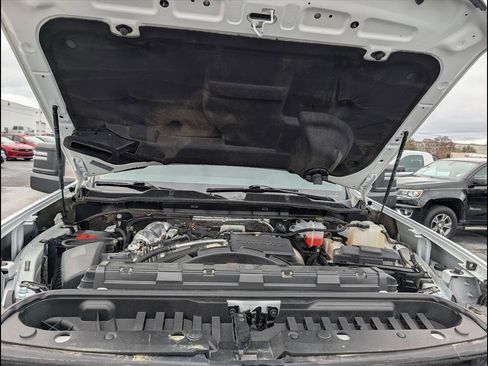 Used 2024 Chevrolet Silverado 2500 LT image 24