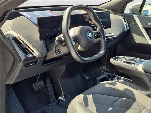 Used 2024 BMW iX xDrive50 w/ Convenience Package AWD/4WD image 10