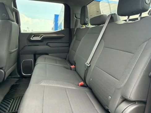 Used 2024 Chevrolet Silverado 1500 LT AWD/4WD image 20