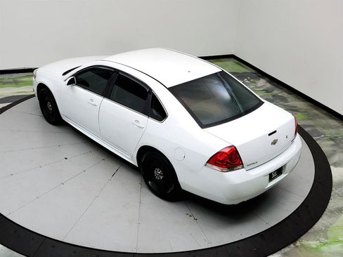 Used 2016 Chevrolet Impala Police FWD image 30