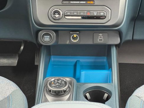 New 2025 Ford Maverick XLT w/ XLT Luxury Package image 9