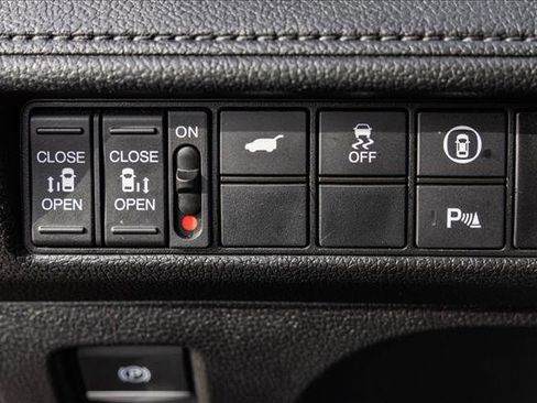 Used 2022 Honda Odyssey Touring image 13