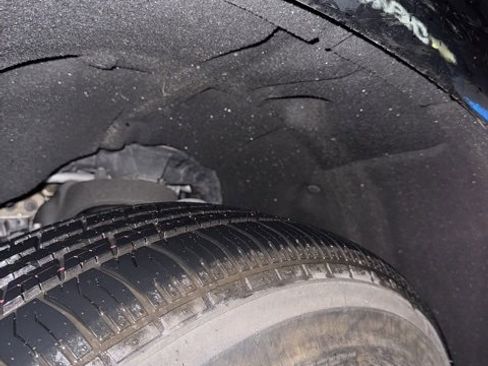 Used 2021 Chevrolet Silverado 1500 RST image 12