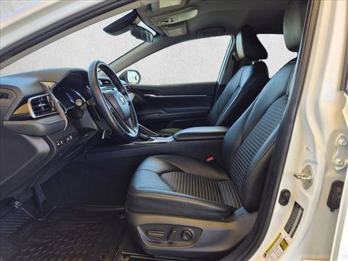 Certified 2019 Toyota Camry SE w/ Carpet Mat Package FWD image 29