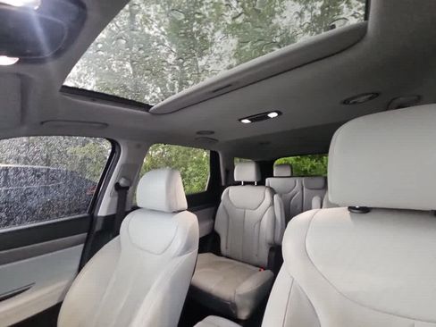 Used 2020 Hyundai Palisade SEL w/ Premium Package AWD/4WD image 8