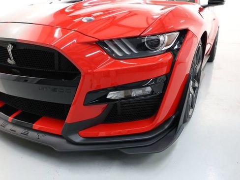 Used 2022 Ford Mustang Shelby GT500 w/ Carbon Fiber Track Pack RWD image 65