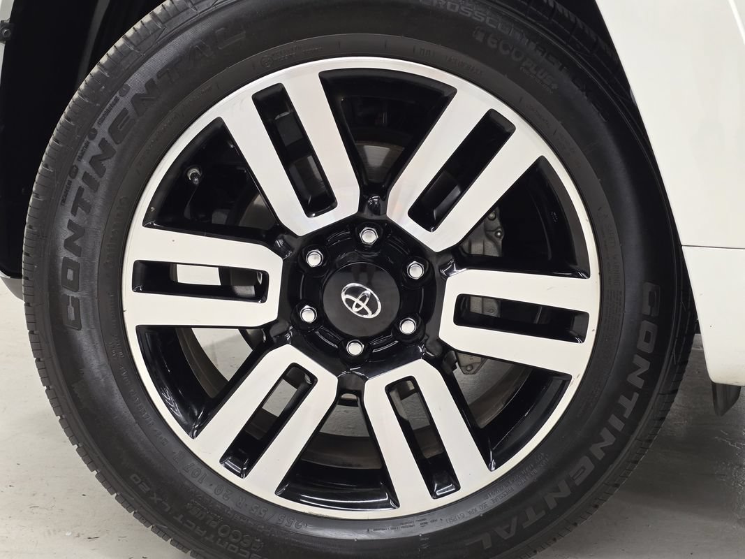 Used 2019 Toyota 4Runner Limited AWD/4WD image 45