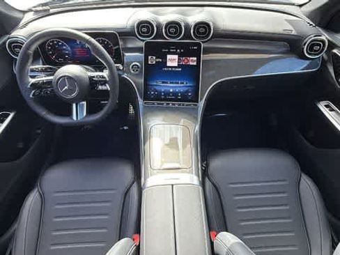 Used 2026 Mercedes-Benz GLC 300 4MATIC image 5