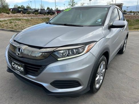 Used 2022 Honda HR-V LX image 5