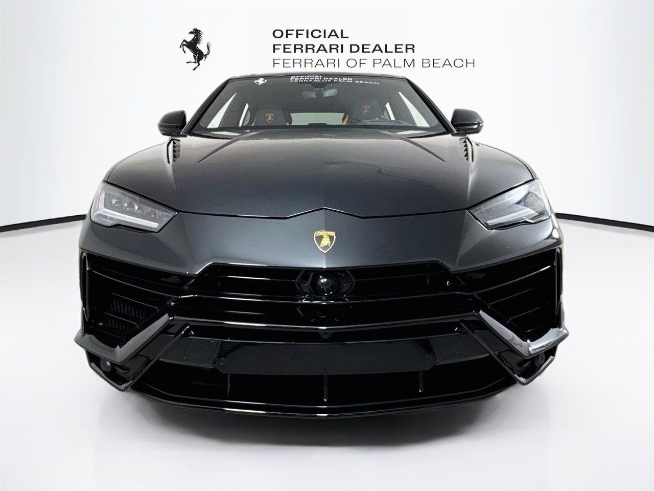 Used 2024 Lamborghini Urus S AWD/4WD image 2