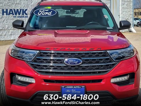 Certified 2020 Ford Explorer XLT w/ Equipment Group 202A AWD/4WD image 4