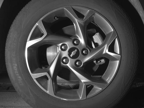 Used 2025 Chevrolet Trax LT FWD image 13